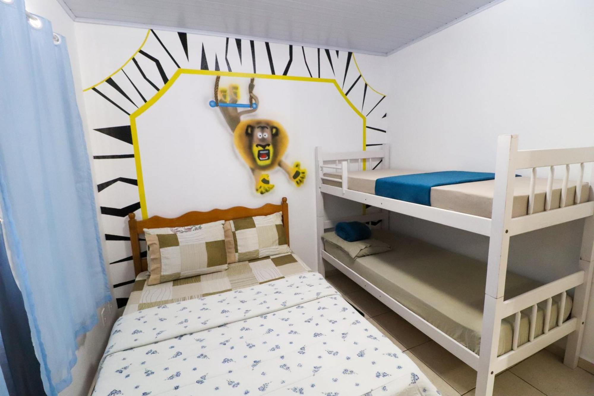 Apartamentos Ohana Пеня Екстериор снимка
