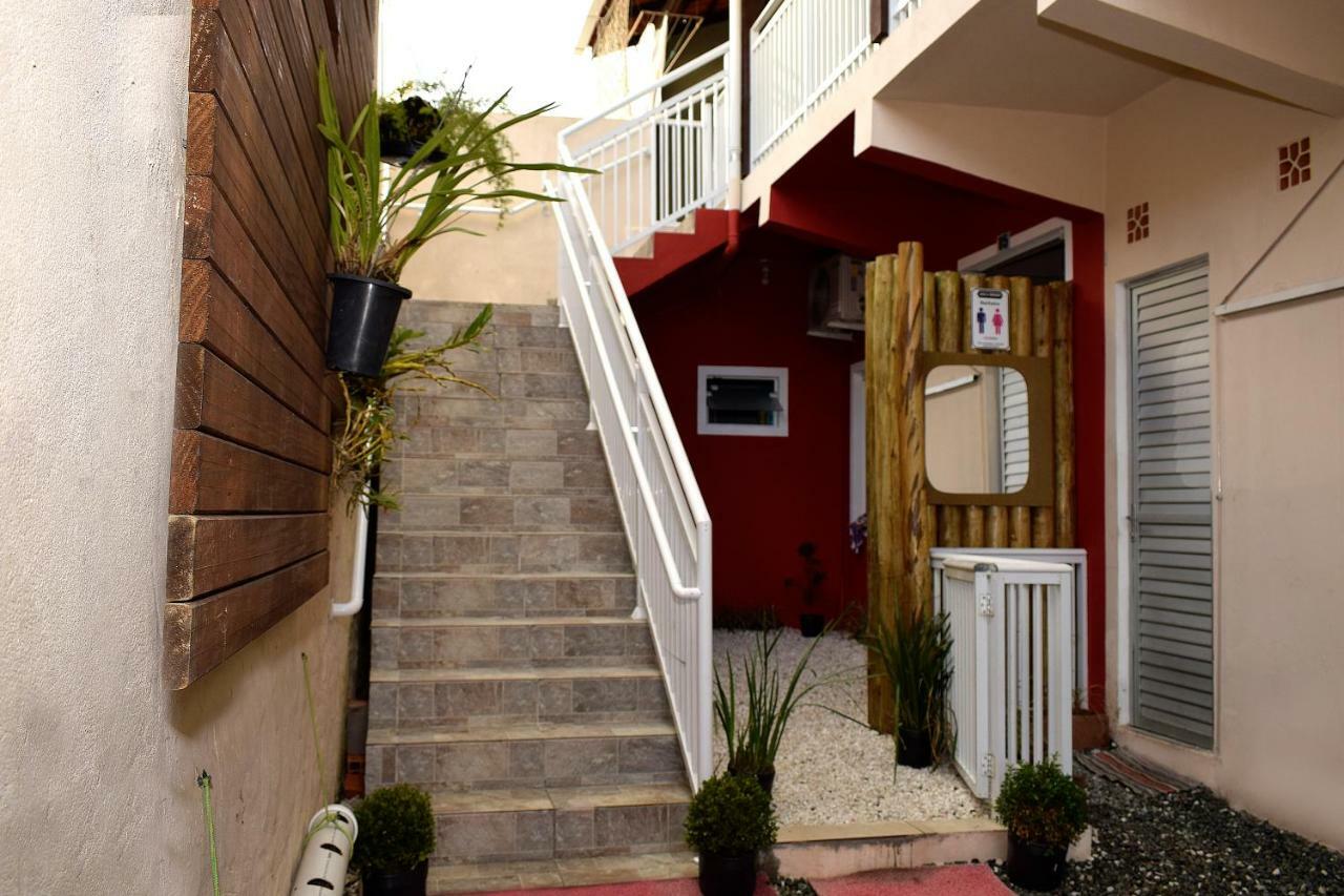 Apartamentos Ohana Пеня Екстериор снимка
